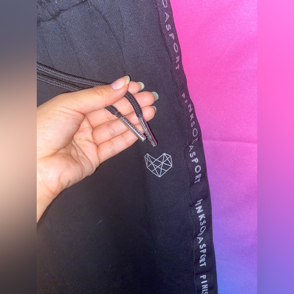 Pink soda sport black joggers !